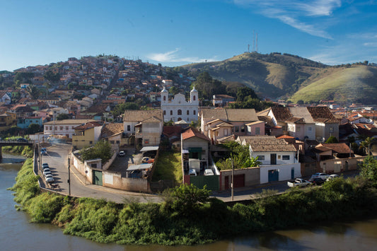 Visita Destilaria Mato Dentro. - São Luiz do Paratinga - SP