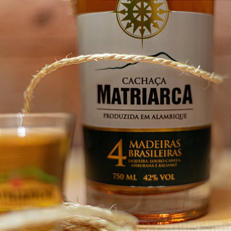 Cachaça Matriarca 4 Maderias 750ml