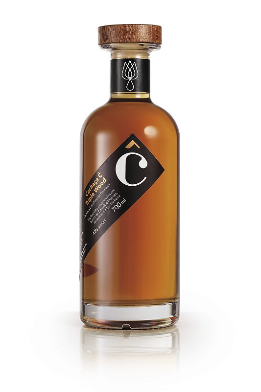 Cachaça Cê Triple Wood 700ml