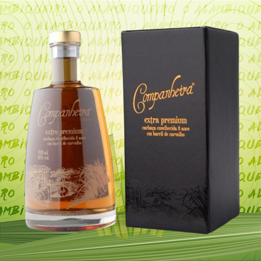 Cachaça Companheira Extra Premium 08 anos 700ml